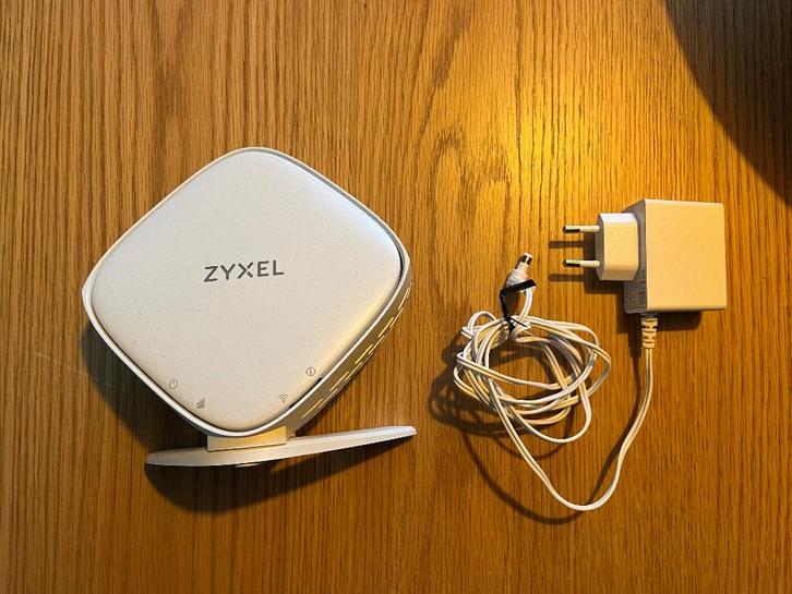 Zyxel - WX5600 - Wi-Fi repeater, Computers en Software, WiFi-versterkers, Zo goed als nieuw, Ophalen of Verzenden