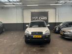 Hyundai Tucson 2.0i Dynamic airco, Auto's, Hyundai, Stof, Zwart, 4 cilinders, Origineel Nederlands