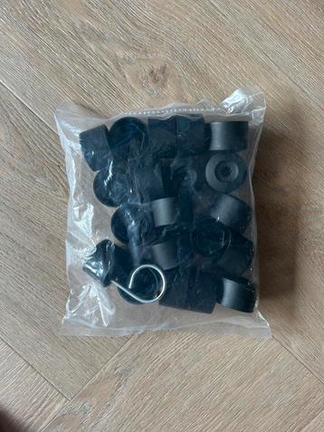 Wielbout doppen Zwart 17mm beschikbaar voor biedingen
