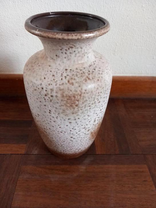 Vintage jaren 70 vaas 24cm/14cm ehv geldrop mierlo, Huis en Inrichting, Woonaccessoires | Vazen, Zo goed als nieuw, Overige kleuren