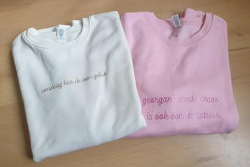 Truien maat L(valt groot) beschikbaar voor biedingen