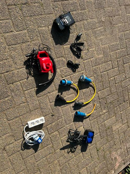 Verloopstekkers voor op de camping, Caravans en Kamperen, Kampeeraccessoires, Zo goed als nieuw, Ophalen of Verzenden