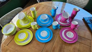 Mepal rosti wave collectie plus bestek.  beschikbaar voor biedingen