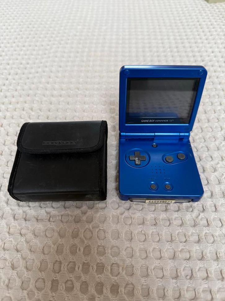 Gameboy Advance SP - Blauw, Spelcomputers en Games, Spelcomputers | Nintendo Game Boy, Gebruikt, Game Boy Advance SP, Met beschermhoes of tas