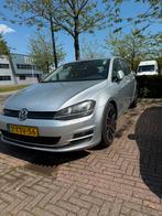 Volkswagen Golf 1.6 TDI 81KW 5D Blue Motion 2014 Grijs, Auto's, Voorwielaandrijving, 4 cilinders, Origineel Nederlands, Stationwagon