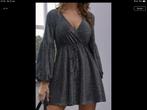 Jurk glitter zilver Shein lange mouw 38, Kleding | Dames, Jurken, Maat 38/40 (M), Ophalen of Verzenden, Zo goed als nieuw, Grijs
