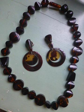 j.’30 Schildpad Oorhangers en faux Schildpad Collier beschikbaar voor biedingen