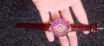 Nieuw dames horloge met lederen rode band., Sieraden, Tassen en Uiterlijk, Horloges | Kinderen, Ophalen, Zo goed als nieuw, Rood