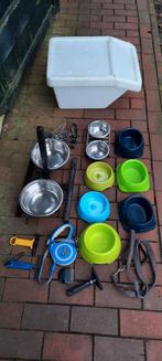 Honden spullen  in 1 koop liefst bellen, Ophalen, Zo goed als nieuw