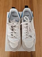 Womsh dames sneaker, maat 40. Wit het blauwe achterkant, Gedragen, Ophalen of Verzenden, Wit, Sneakers of Gympen