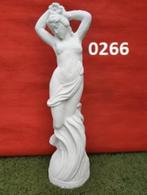 Vrouwen beelden. zie foto`s., Ophalen, Nieuw, Beton, Mensenbeeld