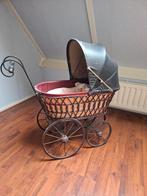 Poppenwagen, Ophalen