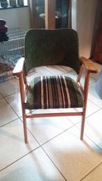 Stoel met leuningen, ontwerp Cees Braakman.., Ophalen