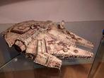 Star Wars Millennium Falcon 3d puzzel, Ophalen of Verzenden, 500 t/m 1500 stukjes, Zo goed als nieuw, Rubik's of 3D-puzzel