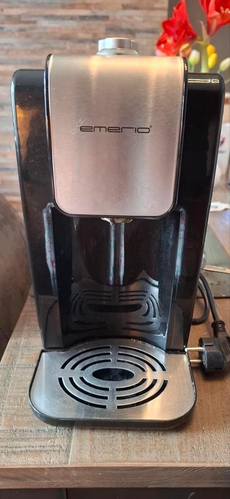 Emerio waterdispenser voor koud en heet water, Witgoed en Apparatuur, Waterkokers, Gebruikt, 1 tot 2 liter, Ophalen of Verzenden