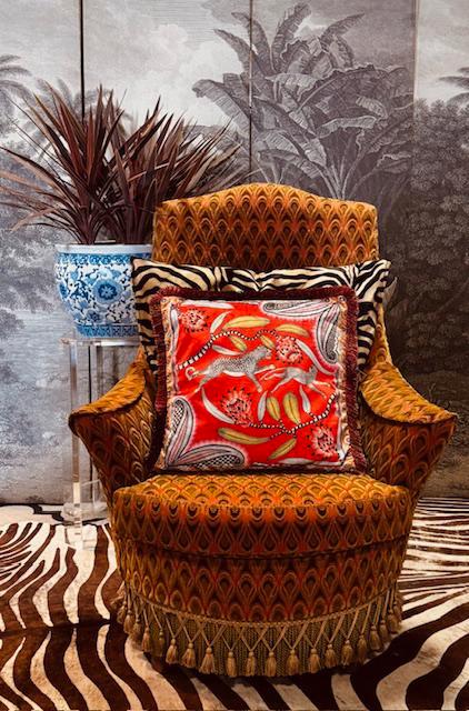 DAMES FAUTEUIL BOUDOIR STOELTJE PAUW ORANJE GROEN GOUD, Huis en Inrichting, Fauteuils, Zo goed als nieuw, Stof, 50 tot 75 cm, 75 tot 100 cm