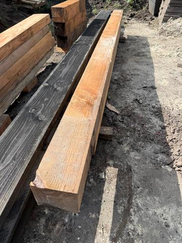 2 douglas balken 15x15 beschikbaar voor biedingen