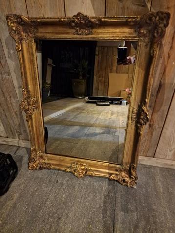 Antieke Spiegel - Bronskleurige Lijst beschikbaar voor biedingen