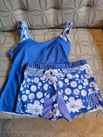 Zwemsuit maat S beschikbaar voor biedingen