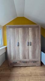 Kidsmill Brent Kledingkast 3-Deurs Oldwood - Zeer Goed!, Kinderen en Baby's, Kinderkamer | Commodes en Kasten, Ophalen, Kast, 50 tot 70 cm
