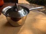 t.k.Sola RVS steelpan hoog+deksel 16cm INDUCTIE, Ophalen, Zo goed als nieuw, Rvs, Kookpan of Snelkookpan