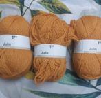 3 bollen wol oker, Hobby en Vrije tijd, Ophalen of Verzenden, Nieuw, Breien of Haken, Wol of Garen
