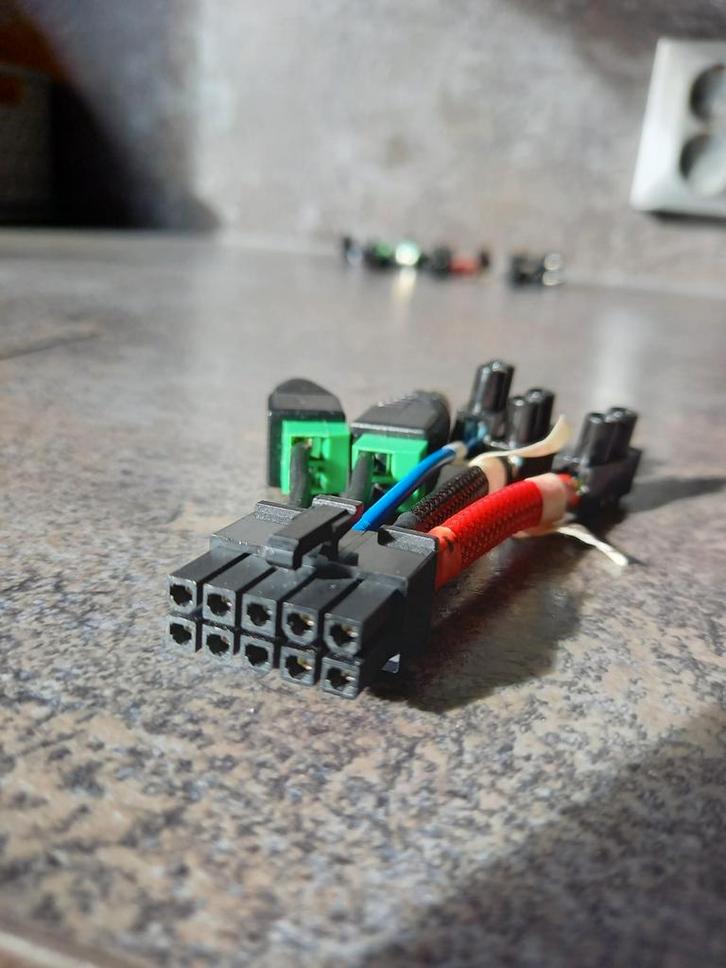 Voedingskabel / aansluitstekker pioneer TS-WX77A Fusion JBL, Auto diversen, Autospeakers, Ophalen of Verzenden