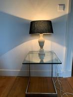 Tafellamp met albast voet en zwart ovaal kapje, Huis en Inrichting, Ophalen of Verzenden, Zo goed als nieuw, Stof, Minder dan 50 cm
