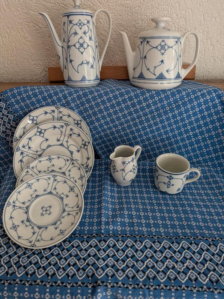 Saks blau serviesdelen. A, Huis en Inrichting, Keuken | Servies, Overige typen, Overige stijlen, Porselein, Ophalen