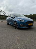 Ford Fiësta 1.5 200pk Performance pack/B&O, Auto's, Ford, Voorwielaandrijving, Zwart, Blauw, Leder en Stof