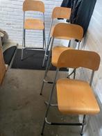 Opklapbare barstoelen en statafel met hoes, 2 krukken, Ophalen of Verzenden, Zo goed als nieuw