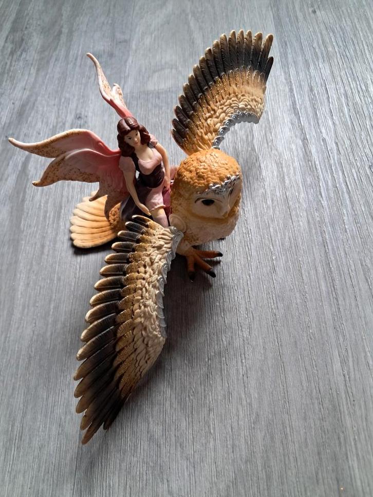 Schleich Bayala Uil met Elf - Fantasie Figuur, Verzamelen, Beelden en Beeldjes, Zo goed als nieuw, Fantasy, Ophalen of Verzenden