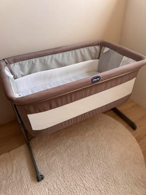 Chicco co sleeper taupe  (next to me), Kinderen en Baby's, Babywiegjes en Ledikanten, Zo goed als nieuw, Wieg, Ophalen