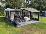 Hobby 490 KMF De Luxe Silverline Edition, stapelbed, 2018, Caravans en Kamperen, Caravans, Stapelbed, Hobby, Treinzit, Particulier
