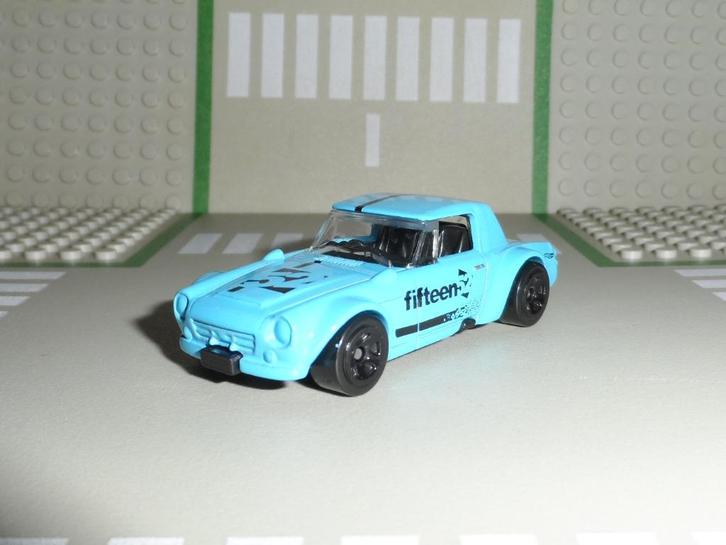 Hot Wheels - Datsun Fairlady 2000 (blauw) 1:64, Hobby en Vrije tijd, Modelauto's | Overige schalen, Nieuw, Auto, Ophalen of Verzenden