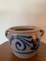 Antieke aardewerk keulse pot met blauwe decoratie, Antiek en Kunst, Antiek | Keramiek en Aardewerk, Ophalen