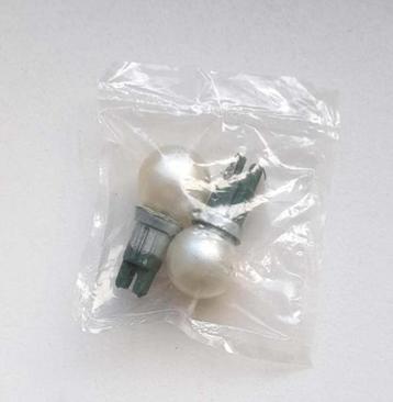 2 NIEUWE reserve lampjes voor Kerst verlichting beschikbaar voor biedingen