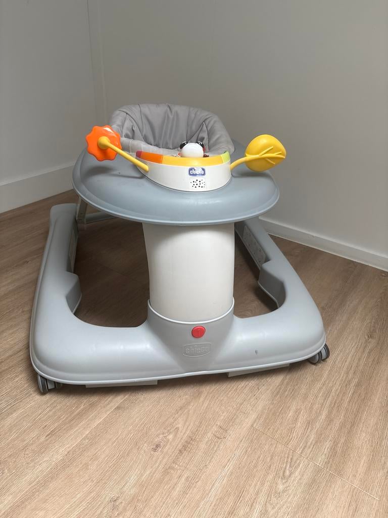 Chicco Loopwagen - Verschillende standen, Ophalen of Verzenden, Gebruikt, Overige typen, Met wieltjes