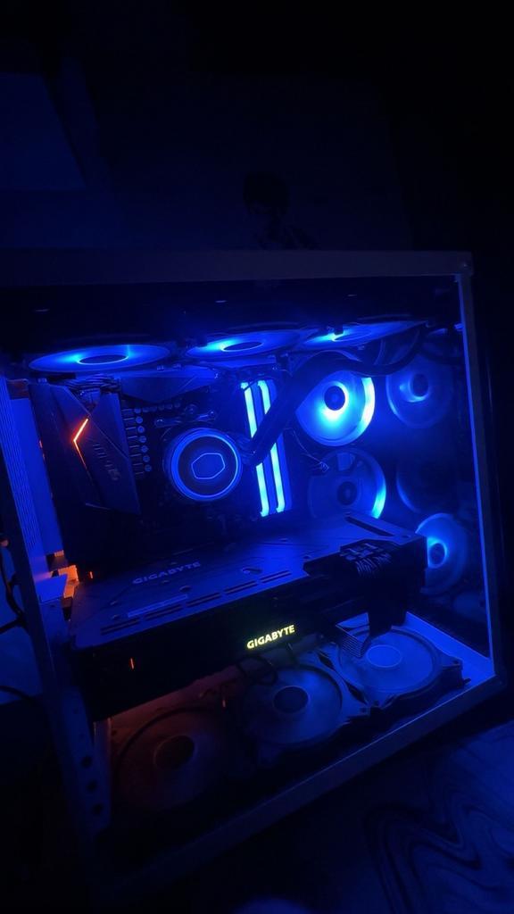 Gaming pc en setup, Spelcomputers en Games, Games | Pc, Zo goed als nieuw, Overige genres, 1 speler, Vanaf 12 jaar, Ophalen