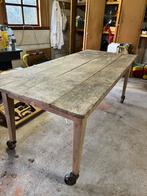 Authentieke industriele houten tafel uit glasblaasatelier, Zo goed als nieuw, Ophalen