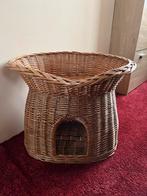 Ovale rotan poezenmand met 2 verdiepingen, Dieren en Toebehoren, Kattenmanden, Ophalen, Zo goed als nieuw, Riet