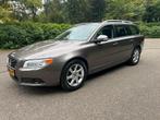 Volvo V70 3.2 AWD Summum 2009 230dkm ACC BLIS PDC FOUR-C TOP, Automaat, 1800 kg, Zwart, Beige