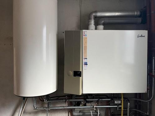 CV ketel + Boiler, Doe-het-zelf en Verbouw, Verwarming en Radiatoren, Gebruikt, Cv-ketel of Combi-ketel, 800 watt of meer, 80 cm of meer