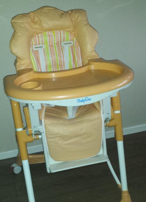 kinderstoel, Kinderen en Baby's, Kinderkamer | Tafels en Stoelen, Zo goed als nieuw, Stoel(en), Ophalen