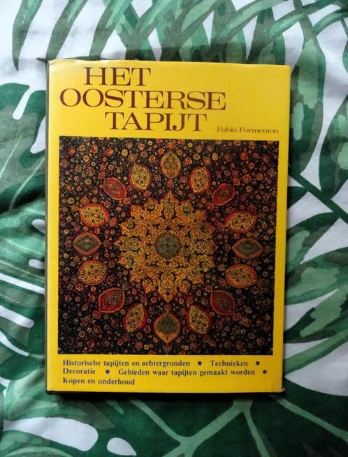 Het Oosterse tapijt - Fabio Formenton, Boeken, Overige Boeken, Gelezen, Verzenden