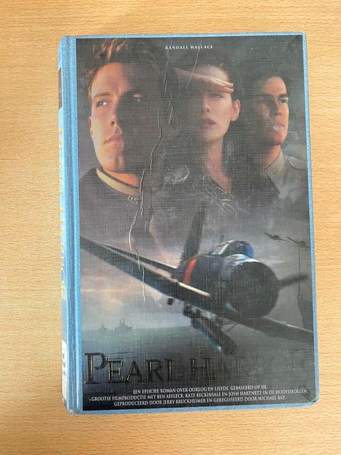R. Wallace - Pearl Harbor, Boeken, Historische romans, Gelezen, Ophalen of Verzenden