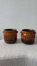 Bruine retro bloempot, Ophalen, Rond, Zo goed als nieuw, Aardewerk