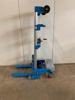 Genie-lift / montagelift / materiaallift / lierstapelaar, Ophalen, Gebruikt, Handmatig