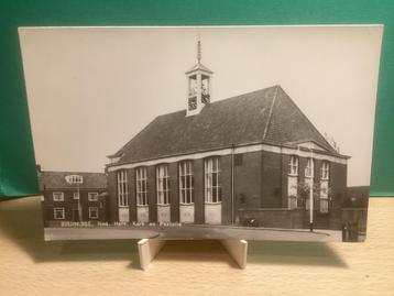 Bruinisse Kerk en Pastorie.     974 beschikbaar voor biedingen