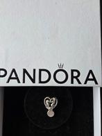 Pandora bedel

'Hart zeepaardjes', Sieraden, Tassen en Uiterlijk, Bedels, Ophalen of Verzenden, Zo goed als nieuw, Zilver, Pandora